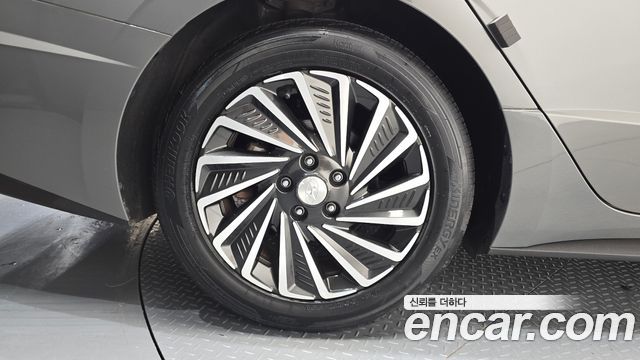 Hyundai Sonata DN8, гибрид Premium Family - фото 4