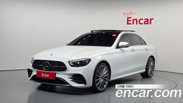 Mercedes-Benz E-Class W213 E350 4MATIC AMG Line - фото 0