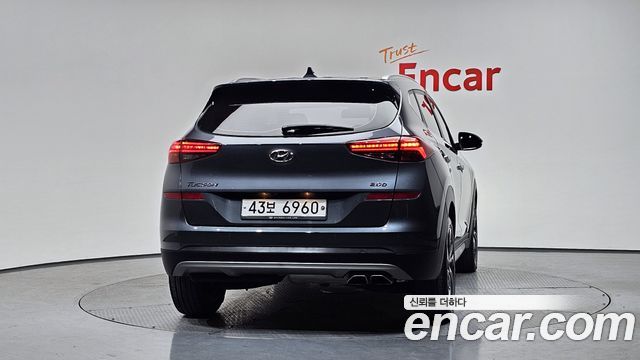 Hyundai Tucson Совершенно новый Diesel 2.0 2WD Premium - фото 2