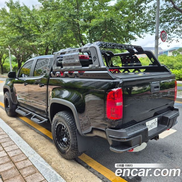 Chevrolet (GM Daewoo) Colorado 3.6 Z71-X Midnight 4WD - фото 4