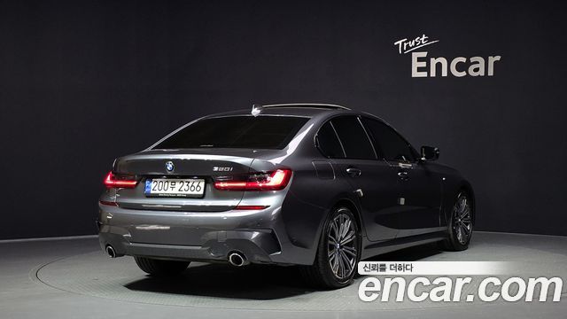 BMW 3-Series G20 320i M Sport - фото 1