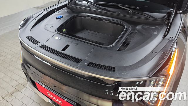 Kia EV9 Long Range 4WD GT Line - фото 4