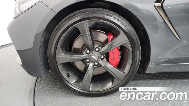 Genesis G70 3.3T Sport AWD Prestige - фото 4