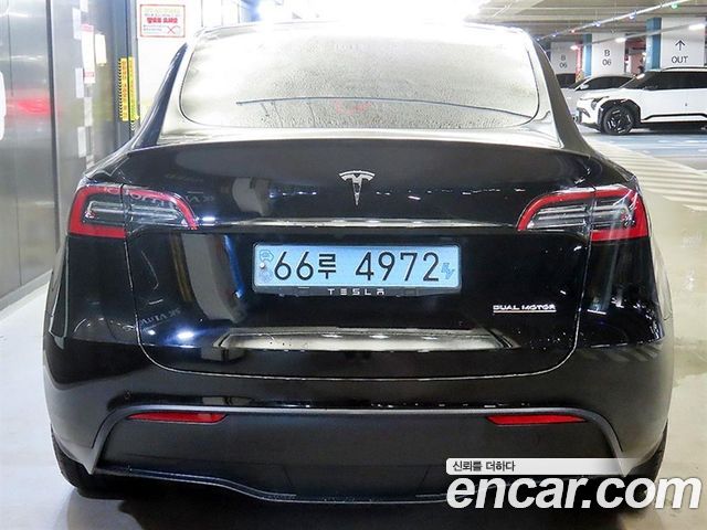 Tesla Model Y Performance AWD - фото 4
