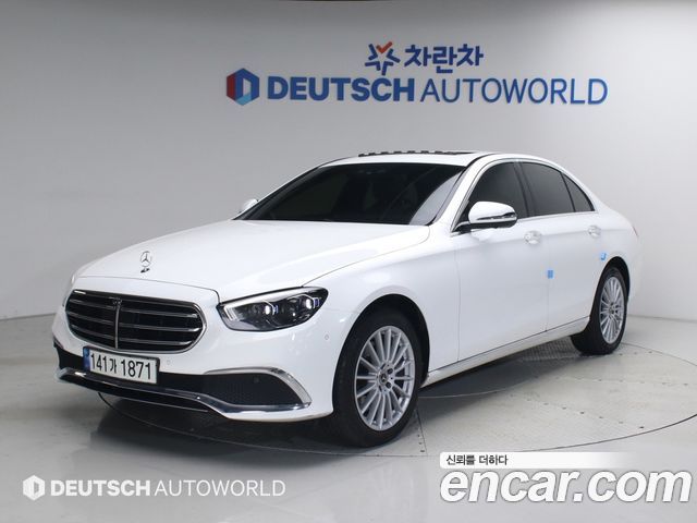 Mercedes-Benz E-Class W213 E220d 4MATIC Exclusive - фото 0