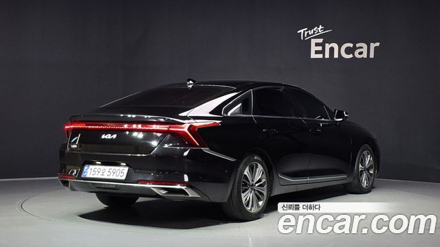 Kia K8 2.5 Gasoline 2WD Signature - фото 1
