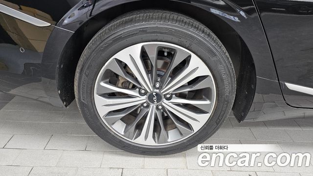 Kia K8 2.5 Gasoline 2WD Signature - фото 4