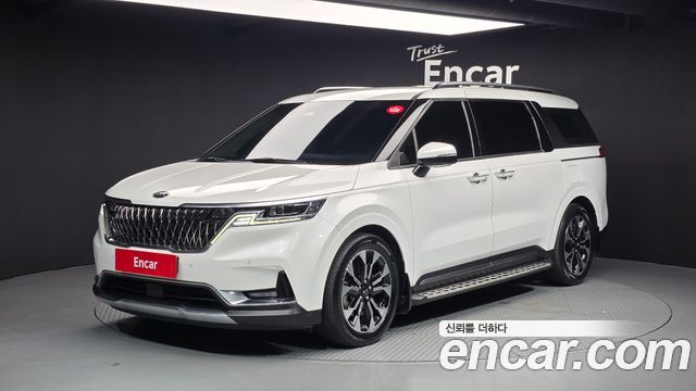 Kia Carnival 4-го поколения 9-Seater Noblesse - фото 0
