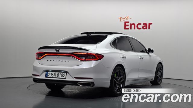 Hyundai Grandeur IG 2.2 Diesel Premium Special - фото 1