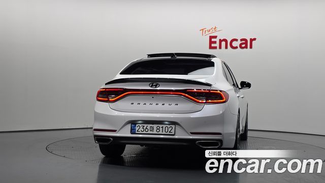 Hyundai Grandeur IG 2.2 Diesel Premium Special - фото 3