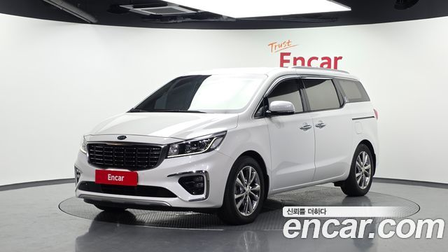Kia Carnival Новый 9-Seater Noblesse - фото 0
