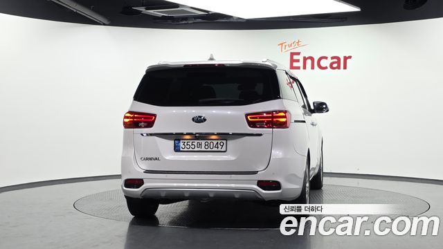Kia Carnival Новый 9-Seater Noblesse - фото 3