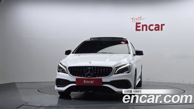 Mercedes-Benz CLA-Class C117 CLA250 4MATIC AMG Line - фото 2