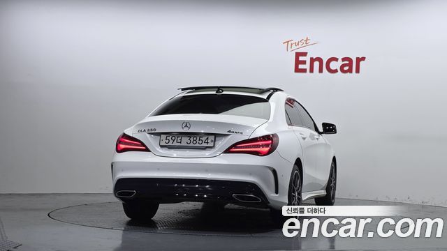Mercedes-Benz CLA-Class C117 CLA250 4MATIC AMG Line - фото 3