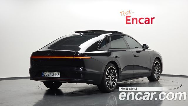Hyundai Grandeur GN7, гибрид Calligraphy - фото 1