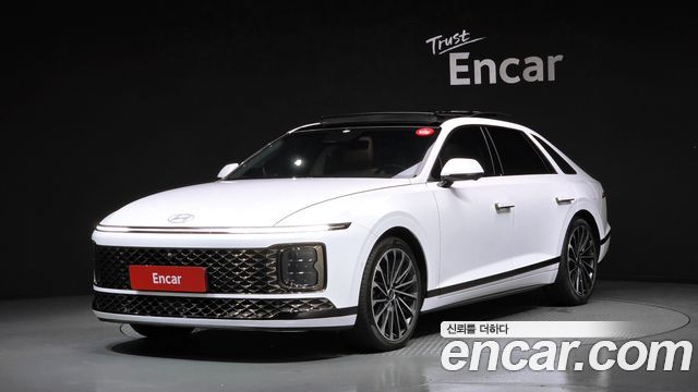 Hyundai Grandeur GN7 2,5 Gasoline 2WD Calligraphy - фото 0