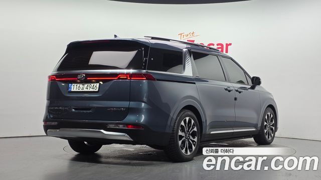 Kia Carnival 4-го поколения Gasoline 7-Seater Signature - фото 1