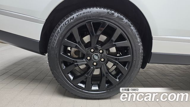 Land Rover Range Rover 4-го поколения 5.0 SC AB - фото 4