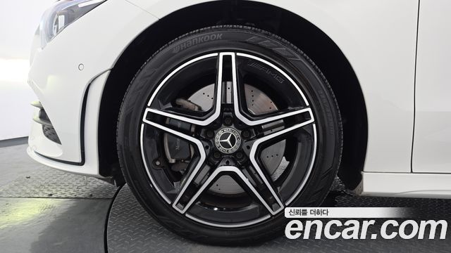 Mercedes-Benz CLA-Class C118 CLA250 4MATIC - фото 3