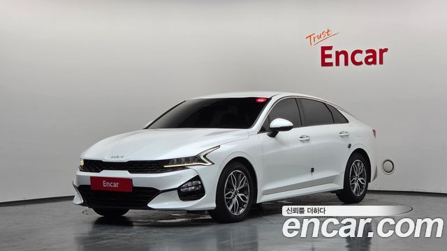 Kia K5 3-го поколения 2.0 Prestige - фото 0