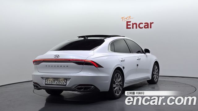 Hyundai Grandeur Новый IG, гибрид Calligraphy - фото 1