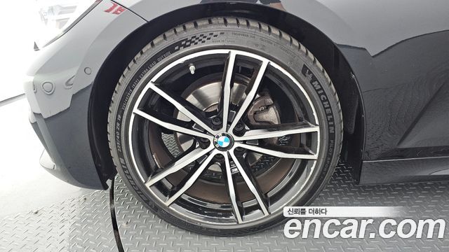 BMW 3-Series G20 320i M Sport - фото 4