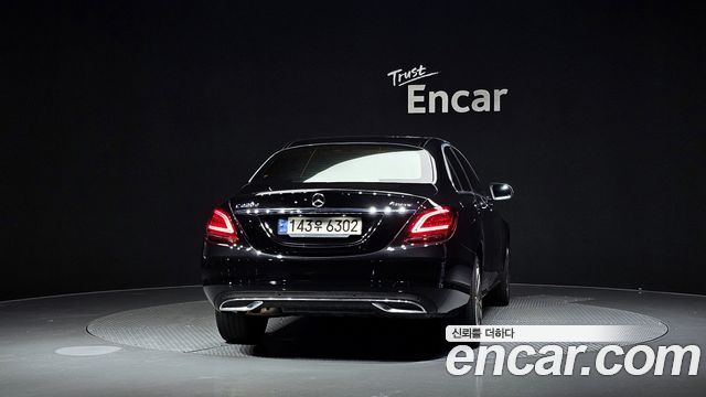 Mercedes-Benz C-Class W205 C220 d 4MATIC - фото 3