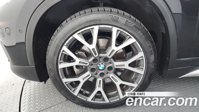 BMW X1 F48 xDrive 20i xLine - фото 4
