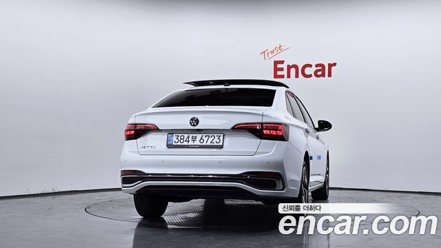 Volkswagen Jetta 7-го поколения 1.5 TSI Prestige - фото 3
