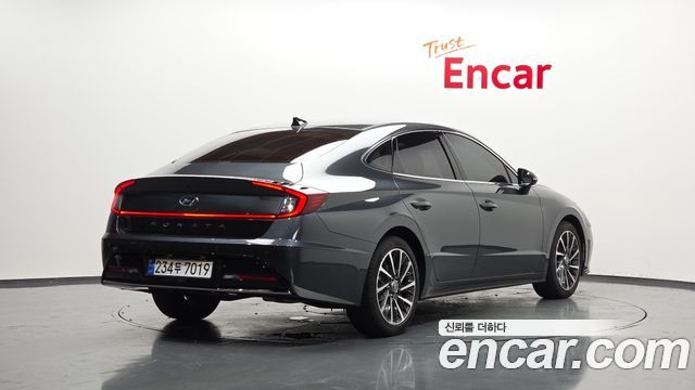 Hyundai Sonata DN8 2.0 Premium Plus - фото 1
