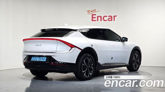 Kia EV6 Standard Earth - фото 1