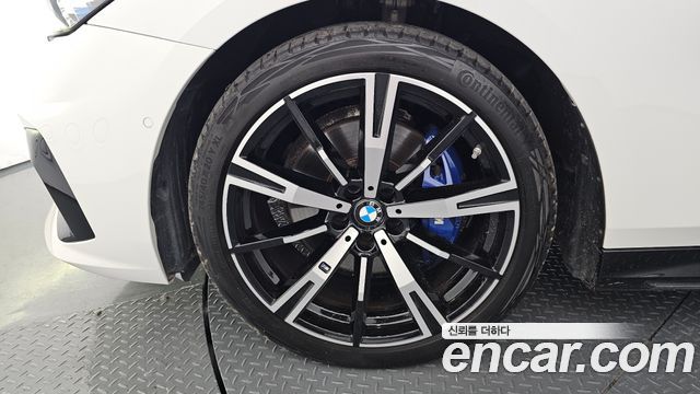 BMW 5-Series G60 530i xDrive M Sport - фото 4