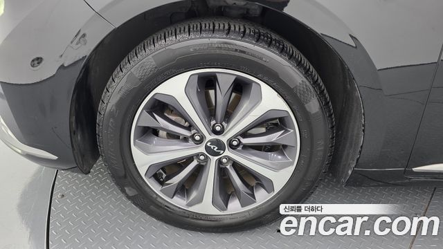 Kia K8 гибрид Noblesse - фото 4