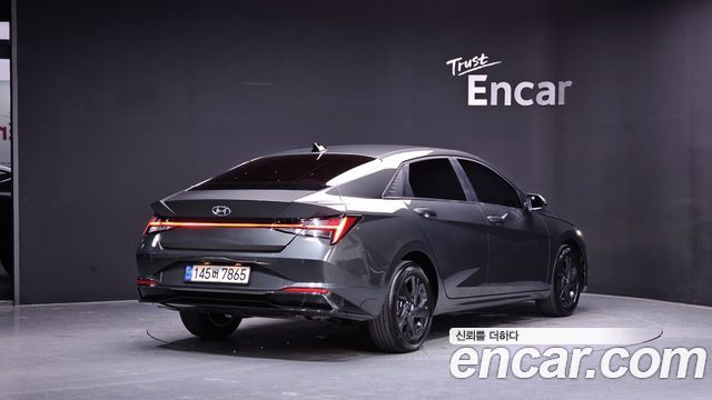 Hyundai Avante CN7, гибрид Inspiration - фото 1