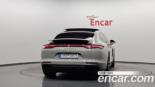 Porsche Panamera 2.9 AWD E-Hybrid Platinum Edition - фото 2