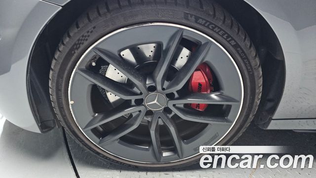 Mercedes-Benz E-Class W213 E53 AMG 4MATIC+ - фото 3