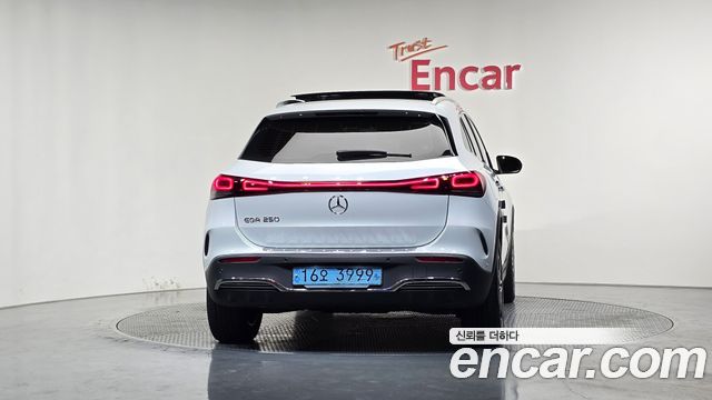 Mercedes-Benz EQA H243 EQA250 AMG Package - фото 3