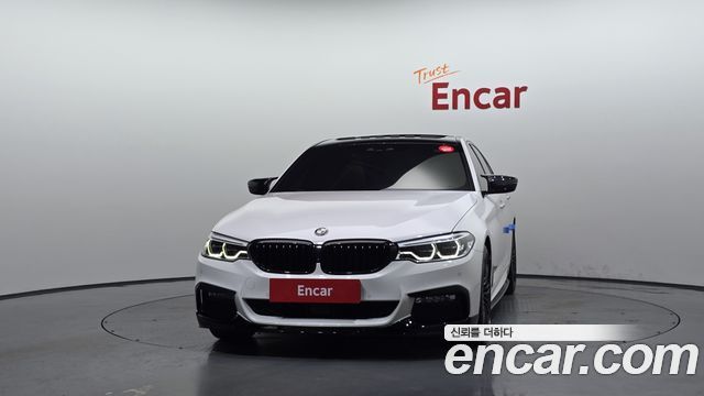 BMW 5-Series G30 540i xDrive M Sport Plus - фото 2