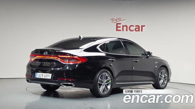 Hyundai Grandeur IG 2.4 Premium - фото 0