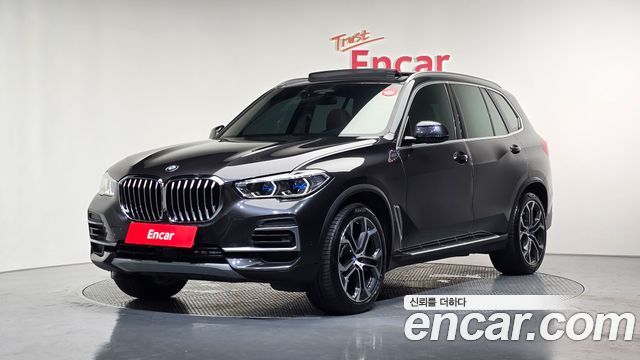 BMW X5 G05 xDrive 40i xLine - фото 0