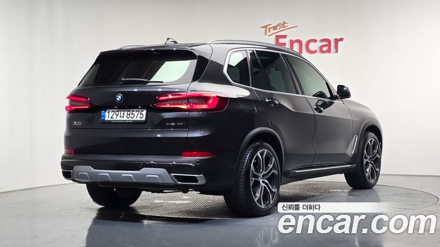 BMW X5 G05 xDrive 40i xLine - фото 1