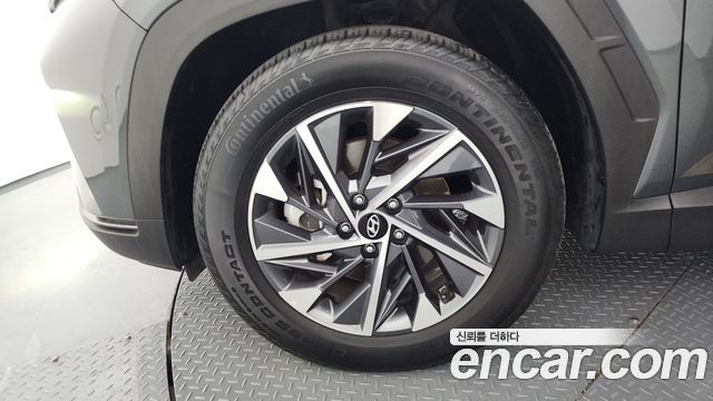 Hyundai Tucson NX4, гибрид Inspiration 2WD - фото 4
