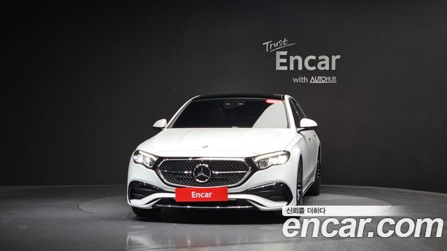 Mercedes-Benz E-Class W214 E200 AMG Line - фото 1