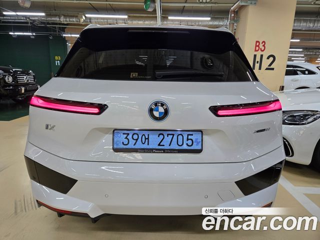 BMW iX xDrive50 Sport Special Edition - фото 3