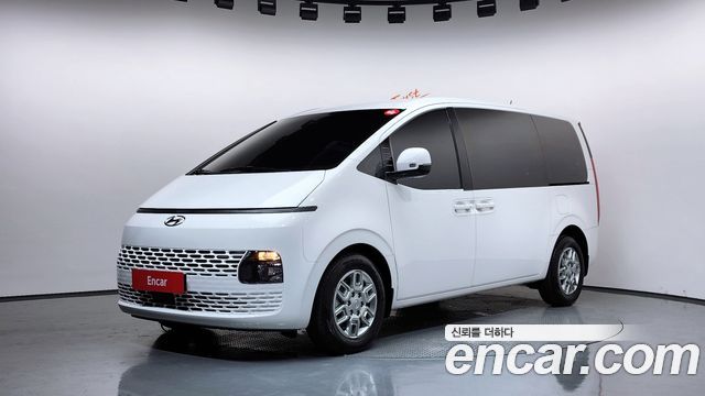 Hyundai Staria Cargo 3-Seater Modern - фото 0