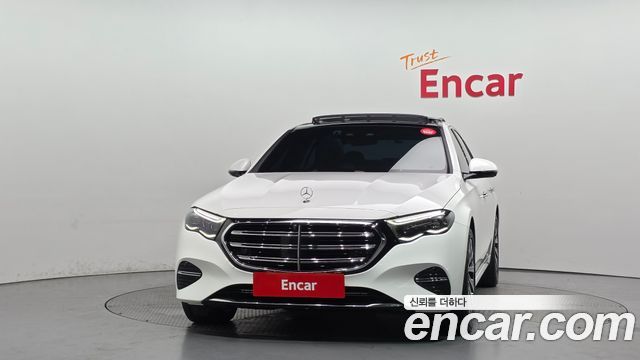 Mercedes-Benz E-Class W214 E300 4MATIC Exclusive - фото 2