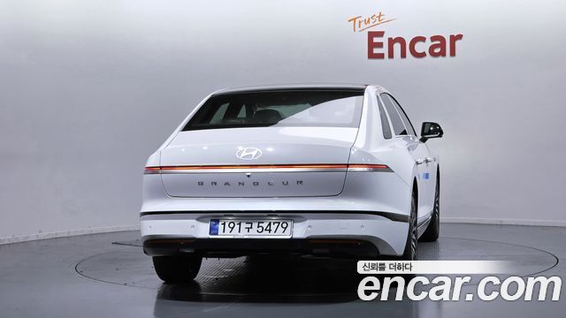 Hyundai Grandeur Новый GN7 2.5 Gasoline 2WD Caligraphy - фото 3