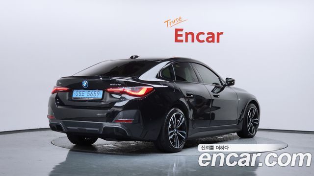BMW i4 eDrive40 M Sports Pro - фото 1