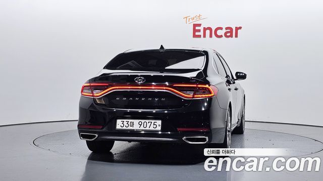 Hyundai Grandeur IG 3.0 Premium - фото 3