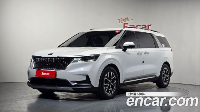 Kia Carnival 4-го поколения 9-Seater Noblesse - фото 0